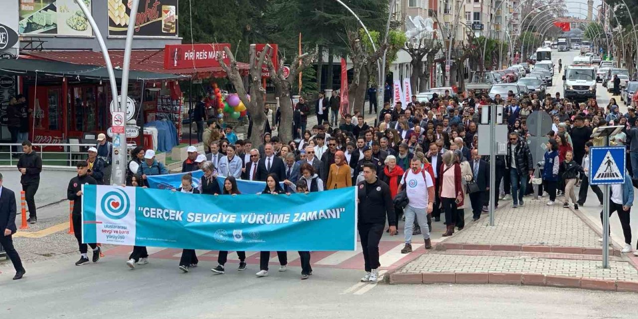 Karaman’dan Konya’ya Sevgi ve Barış Yürüyüşü düzenlendi