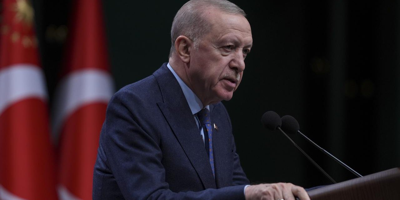 Cumhurbaşkanı Erdoğan: İstanbul siyasi ikbal heveslerinize kurban edilecek şehir değildir