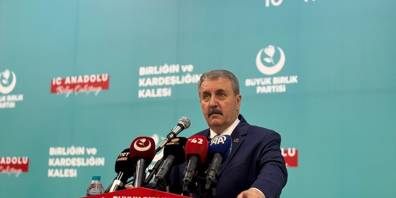 Destici Konya'da... Silah bırakma işi sadece PKK'yla sınırlı kalmamalı