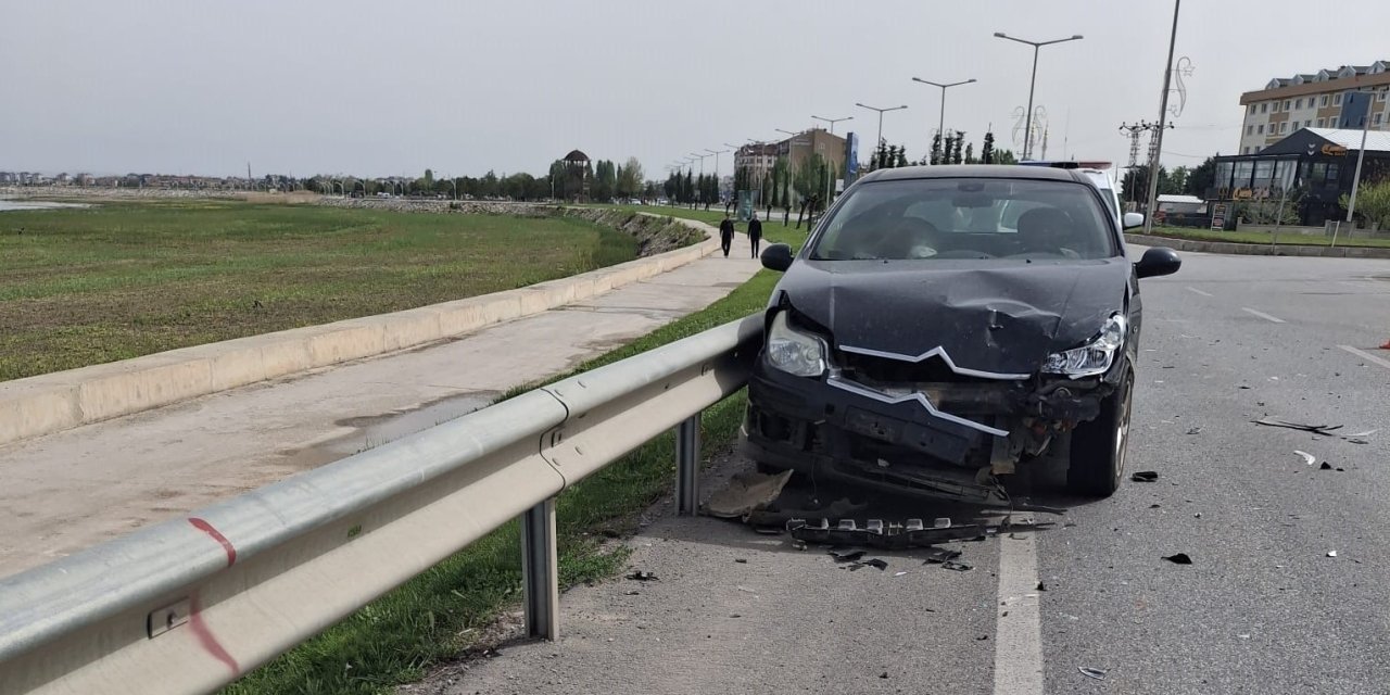 Konya&#039;da kaza! 2 yaralı