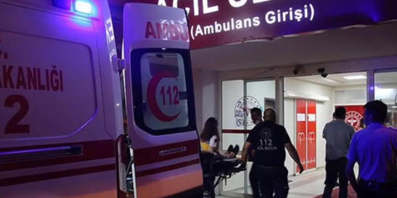 ‘Çöp atma’ tartışması kılıç ve sopalı kavgaya dönüştü: 3 yaralı