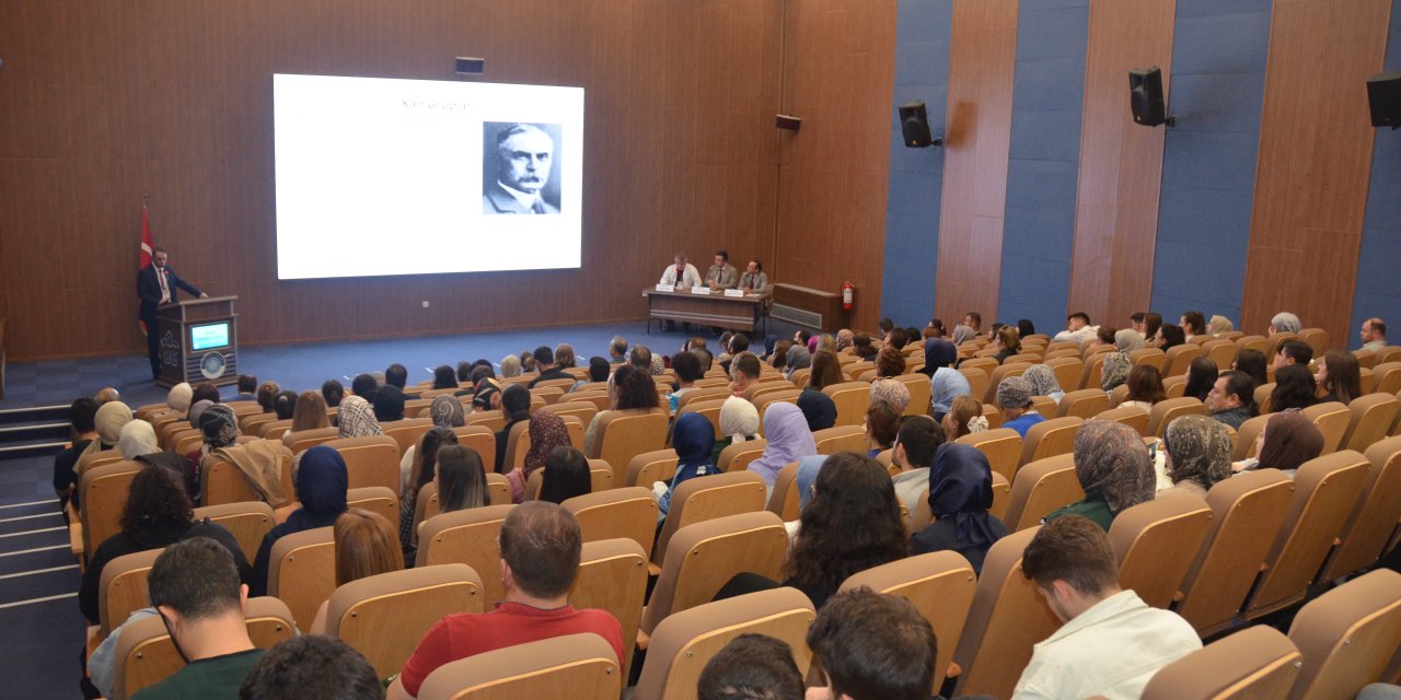 NEÜ, hemovijilans ve kan bankacılığı konusunda sağlık profesyonellerini buluşturdu