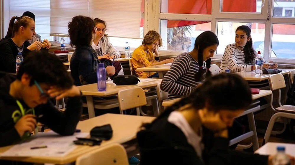 2025 Okulların kapanış tarihi belli oldu! Tatil öne alınacak mı?