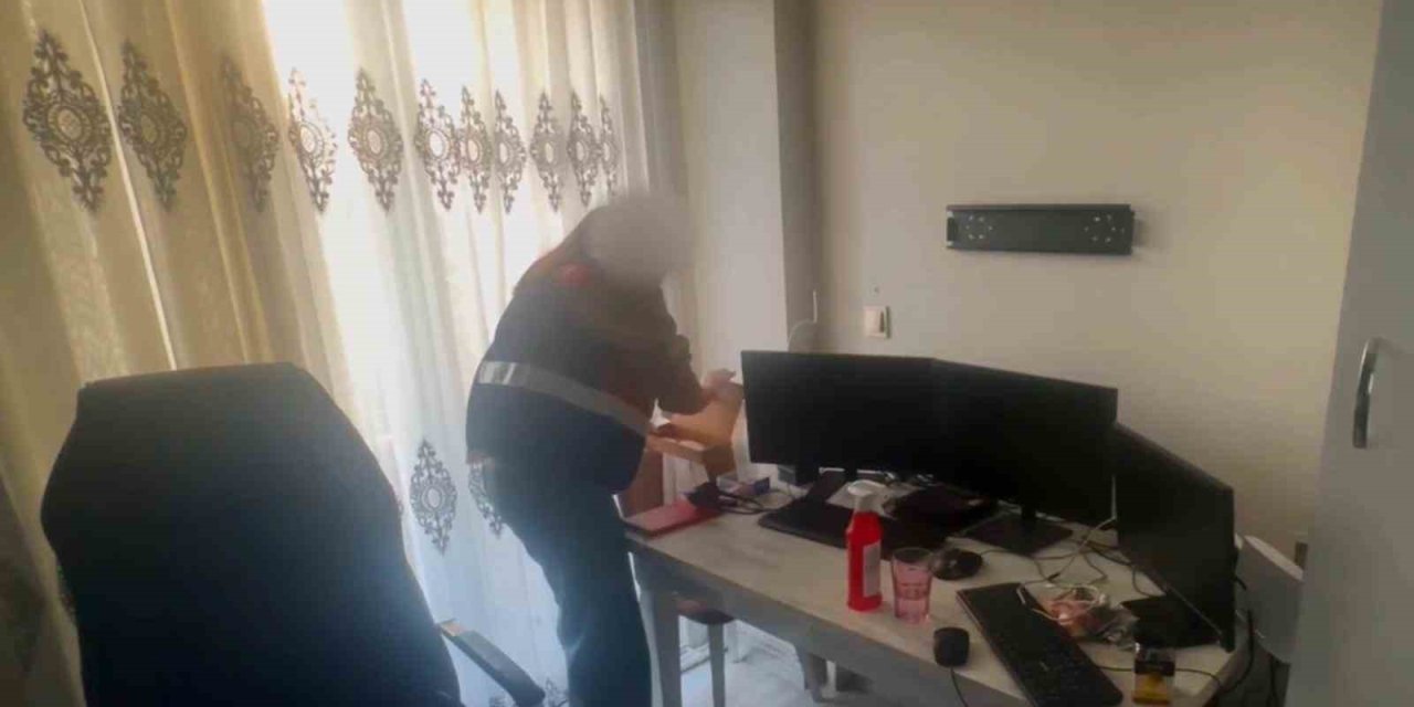 Konya dahil 7 ildeki DAEŞ operasyonunda 10 şüpheli yakalandı