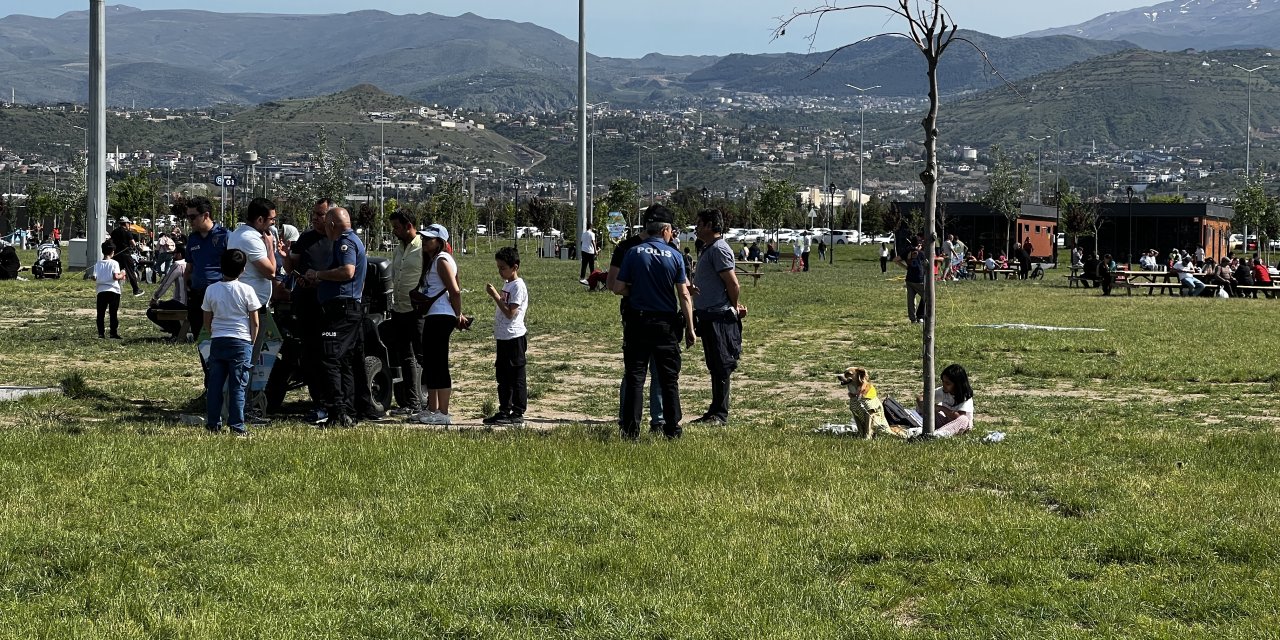 Köpeğin ısırdığı çocuk yaralandı