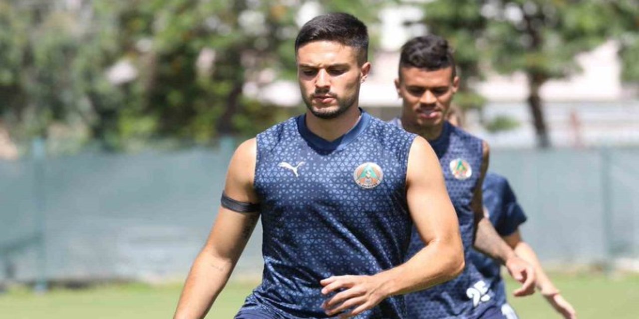 Alanyaspor, Konyaspor maçının son hazırlıklarını yapıyor!