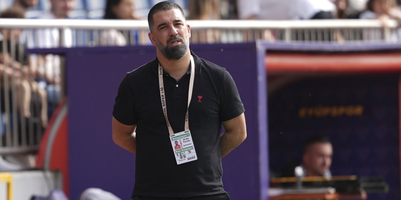 Arda Turan: "Yurt dışından 4 teklif var"