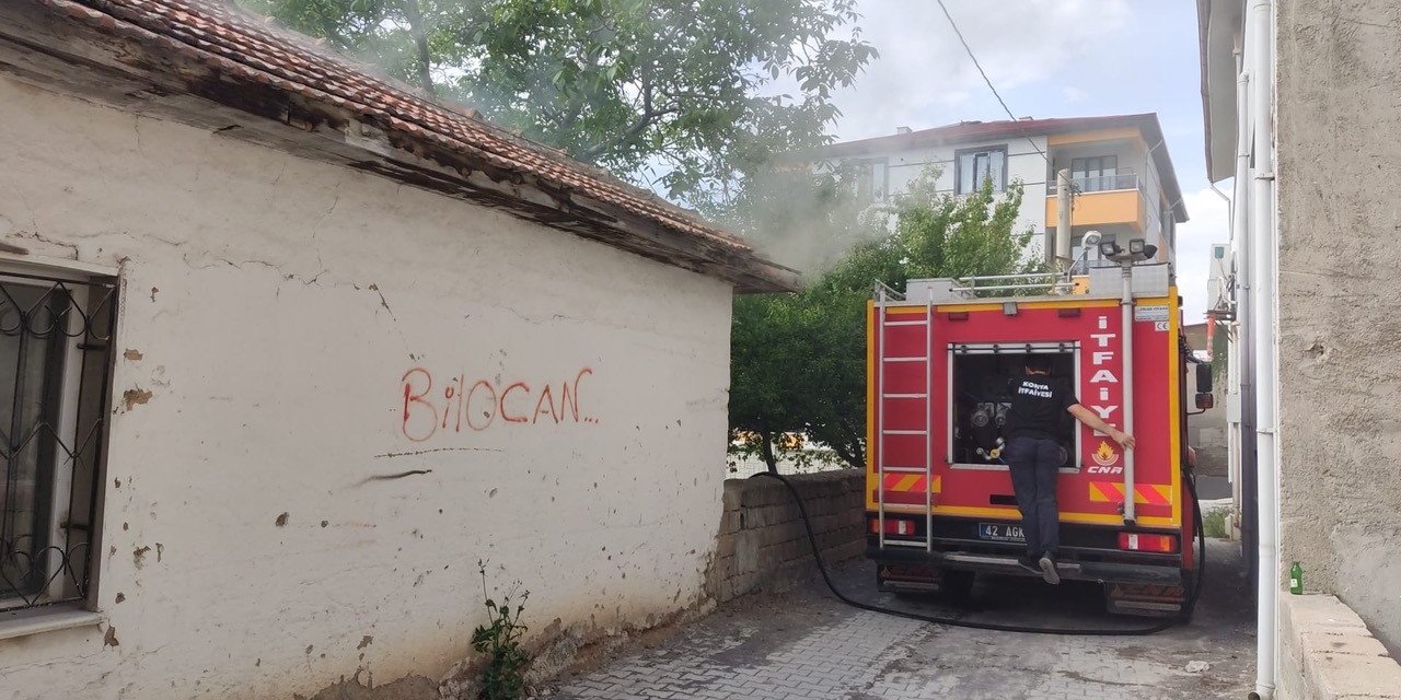 Konya'da tek katlı müstakil evde yangın çıktı