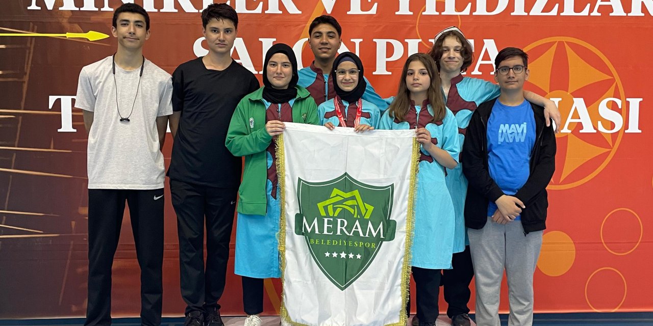 Geleneksel okçulukta Meram rüzgarı esti