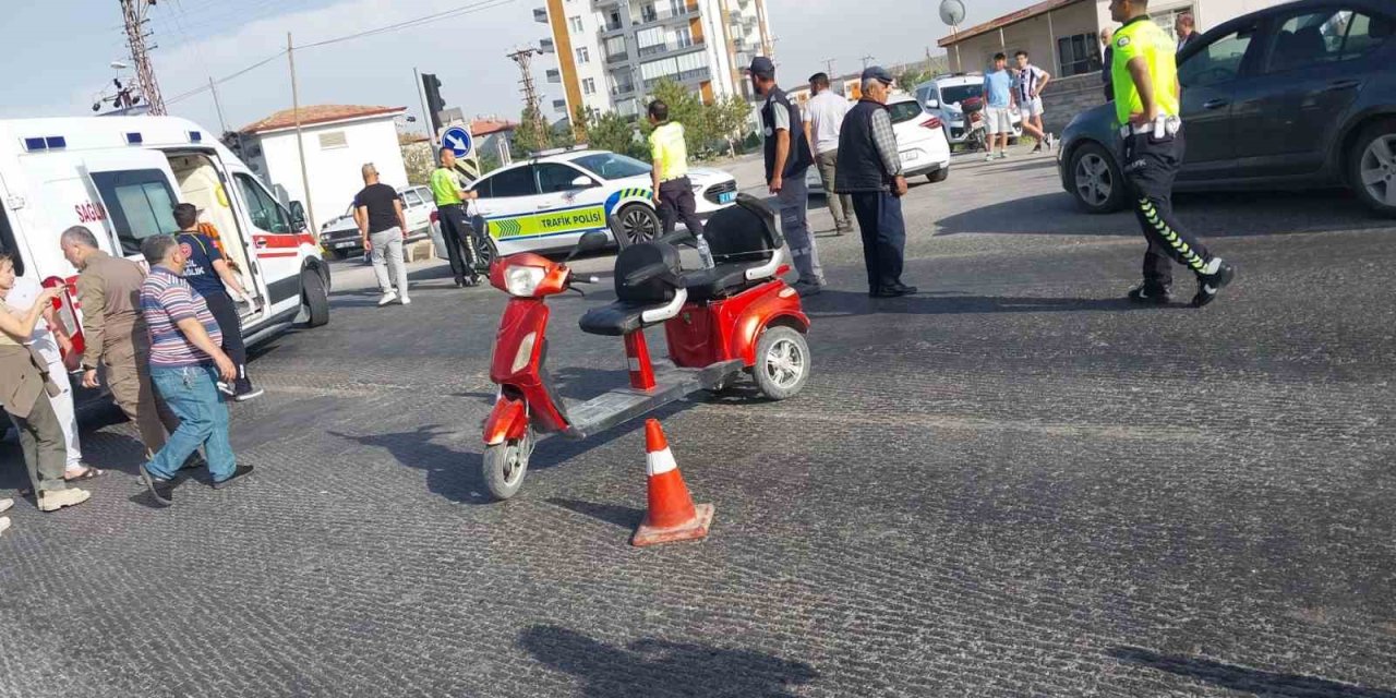 Konya'nın ilçesinde iki ayrı kaza! Yaralılar var