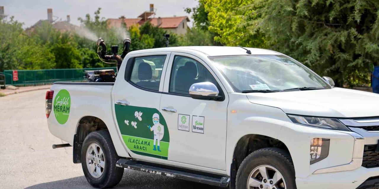 Meram’dan yoğun ilaçlama seferberliği