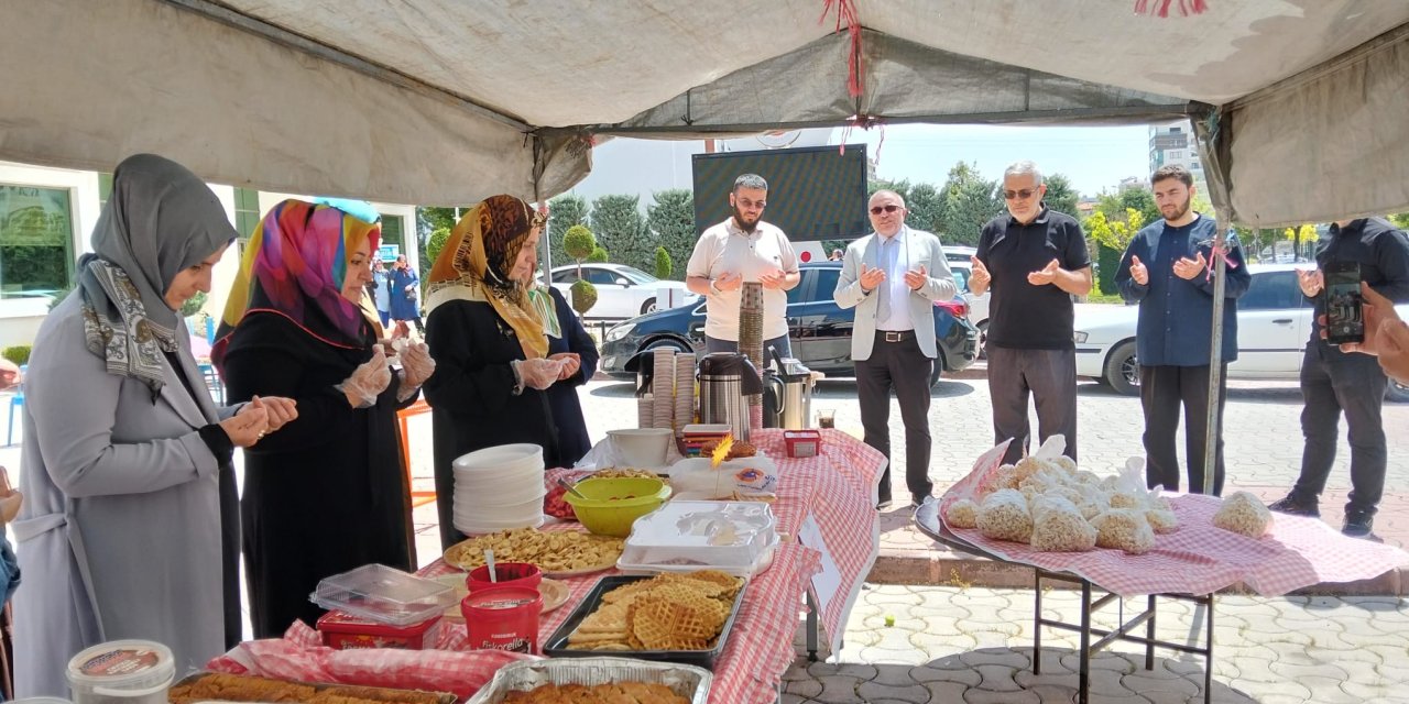 Selçuklu’da Hayır Çarşısı kuruldu