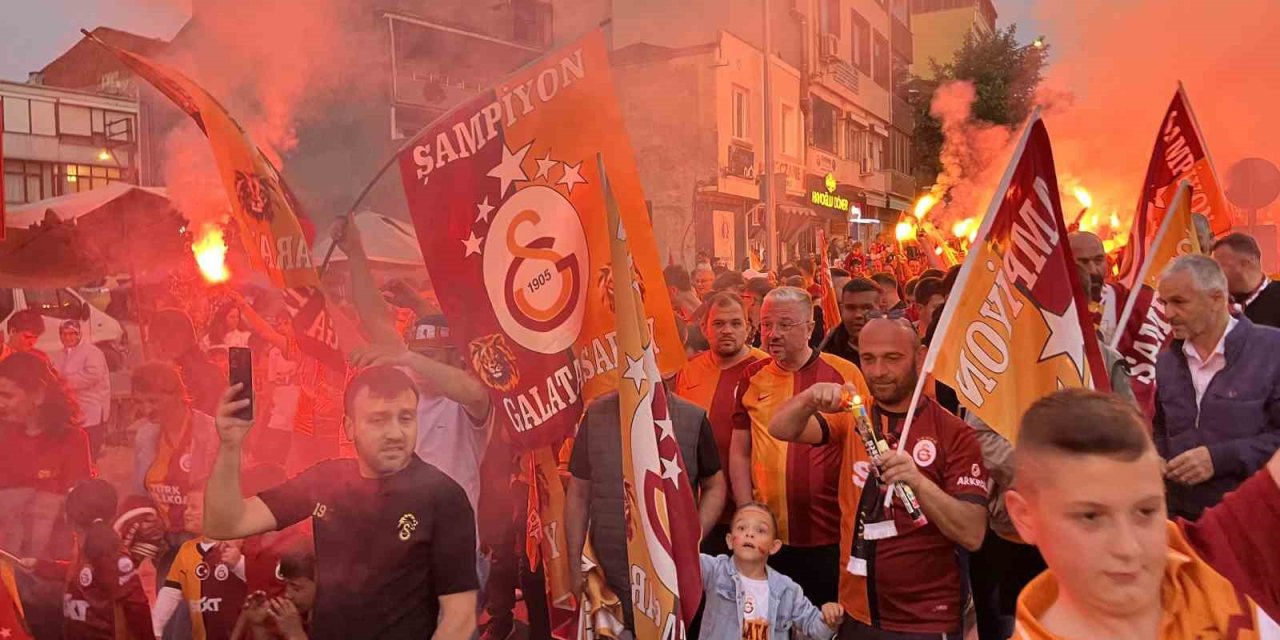 Galatasaray’ın şampiyonluğu kutlandı
