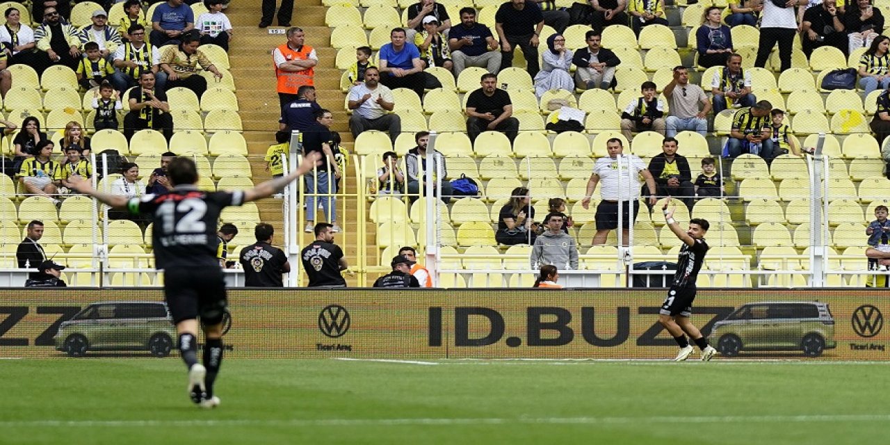 Konyaspor'da Guilherme takım arkadaşlarıyla gurur duydu!