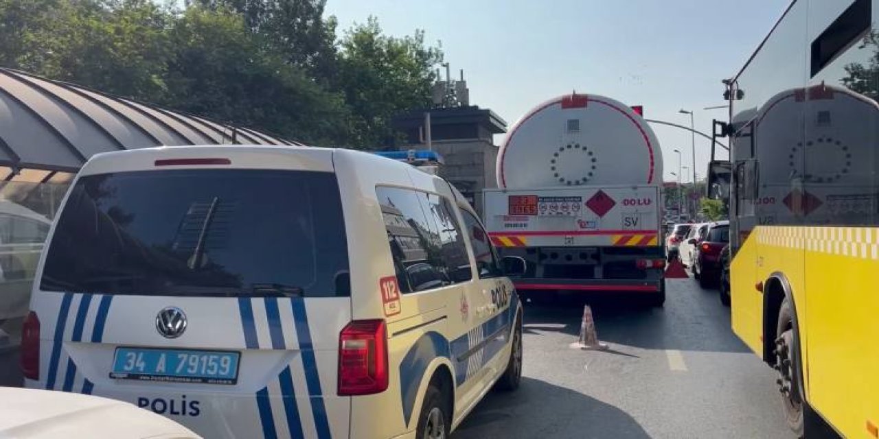 Yakıt tankerinin çarptığı yaya öldü