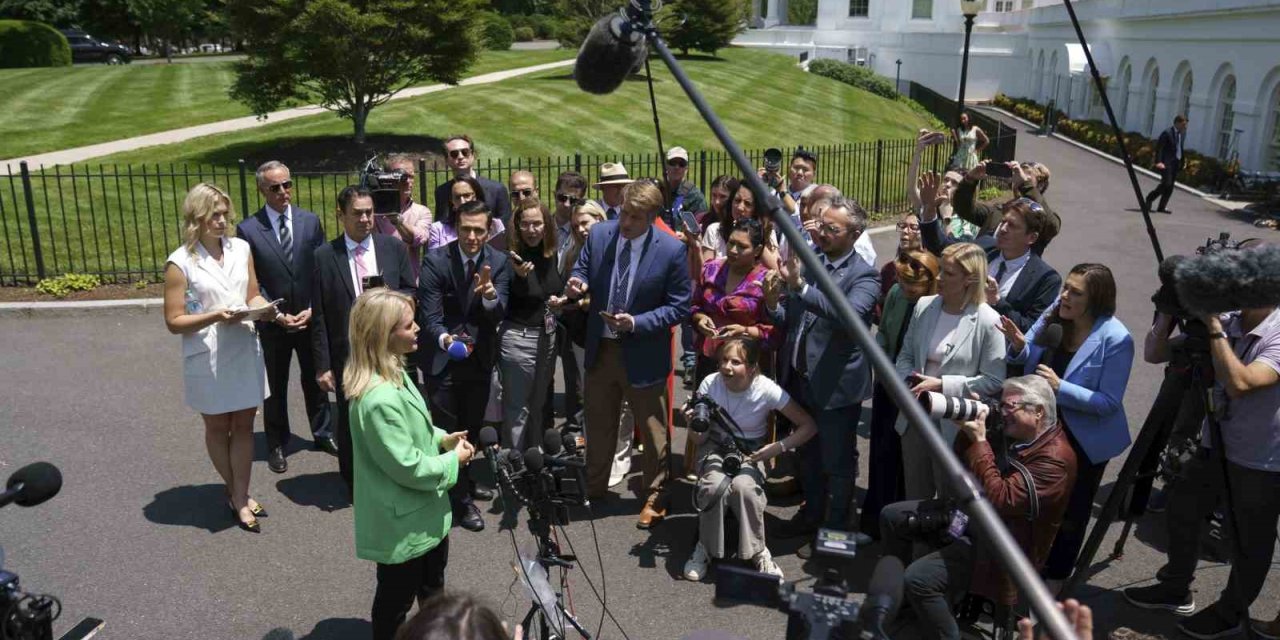 Trump, Putin ve Zeleneskiy ile Türkiye’de görüşmeye açık