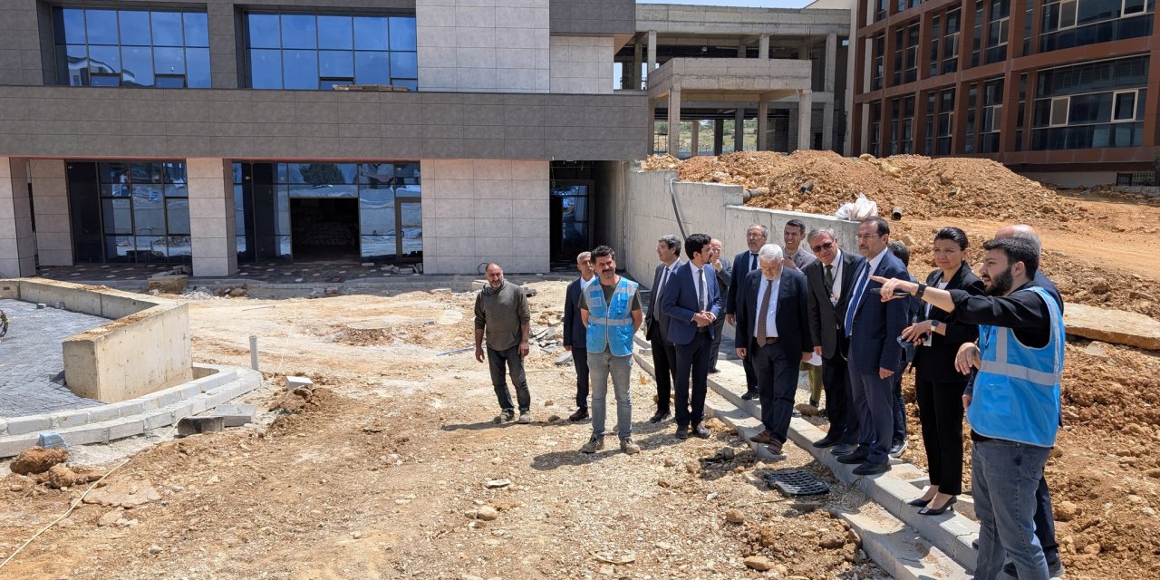 Modern sağlık tesisleriyle Konya'nın ilçesinde büyük dönüşüm yaşanıyor