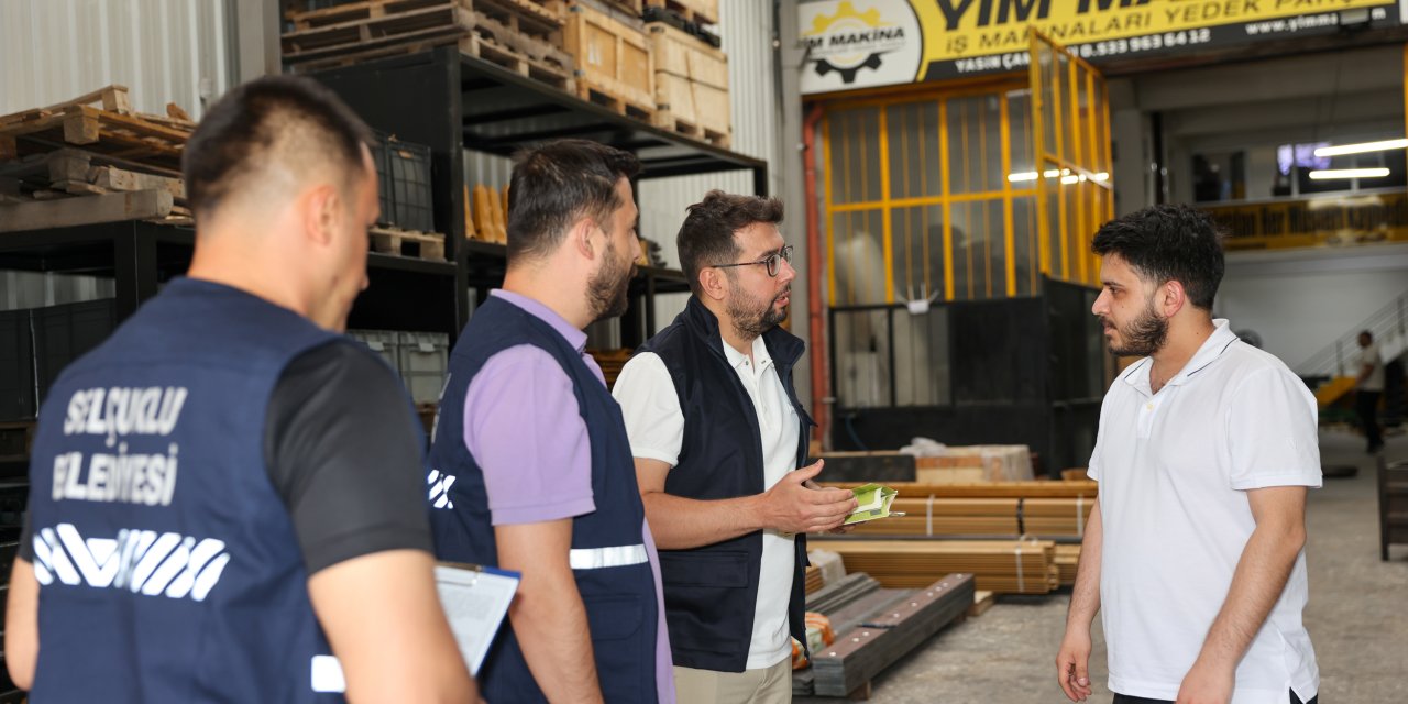 Konya'da 2028 esnafa tebligat yapıldı