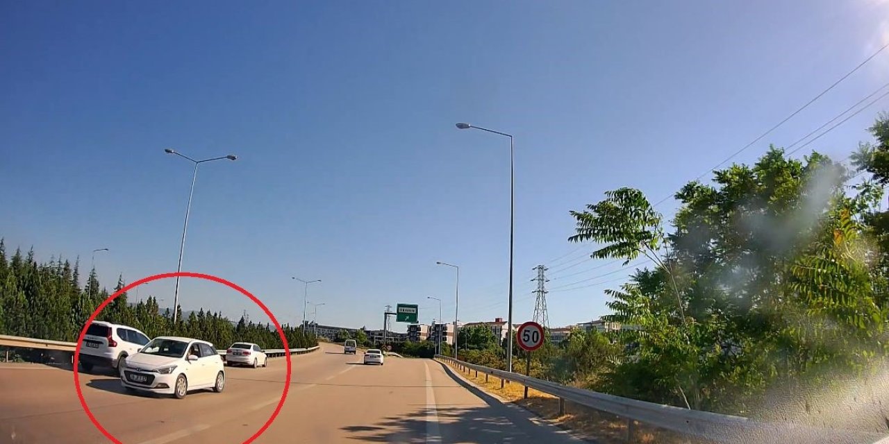 Otobanda ters şeritte ilerledi