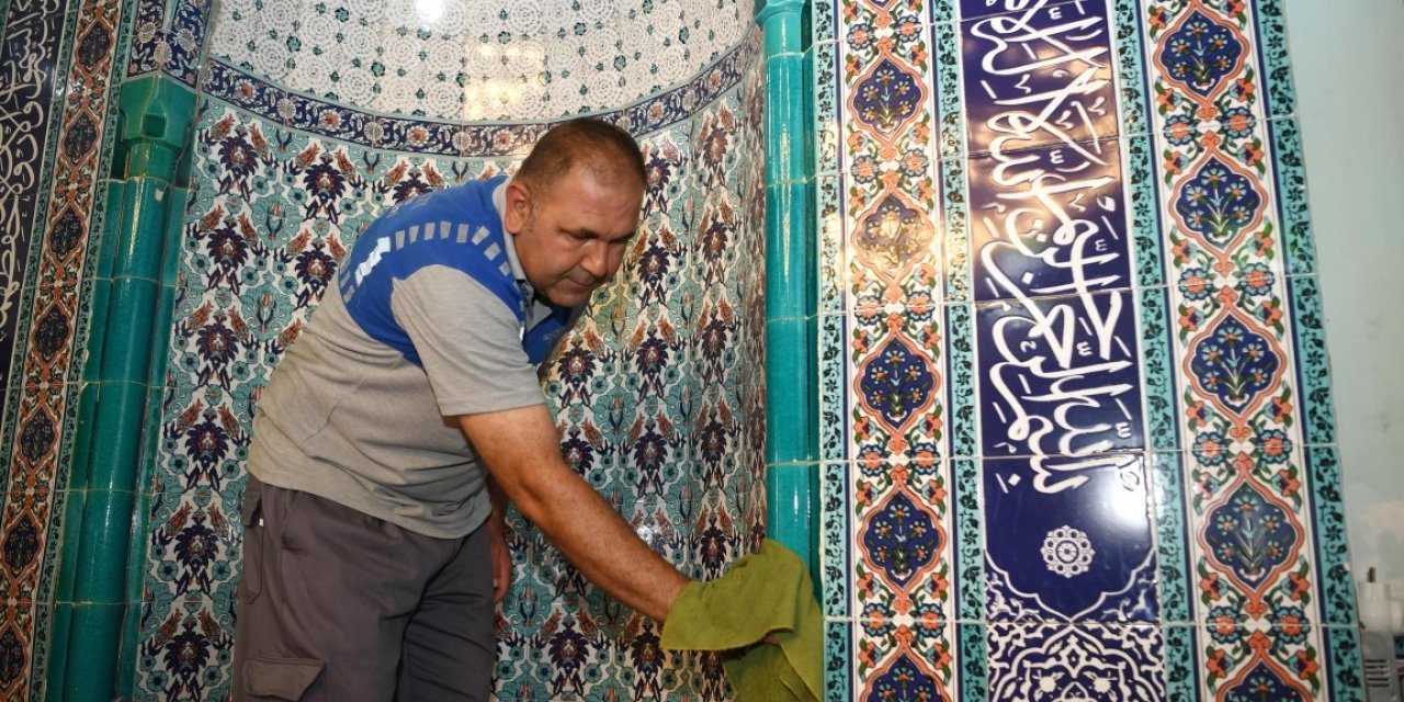 İbadethaneler temizlendi