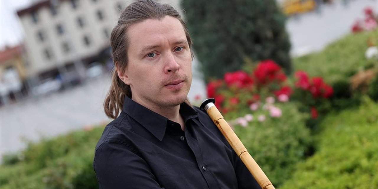 Konya'da Rus müzisyenin hayatına "ney sesi" yön verdi