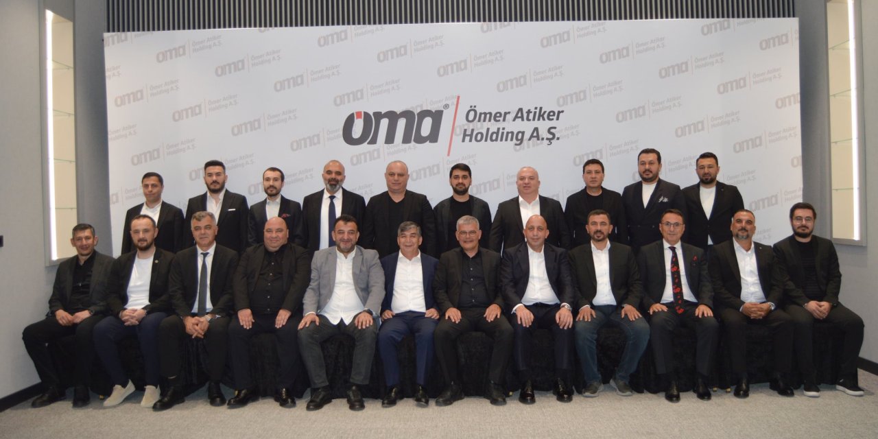 Konyaspor'un yeni yönetimi ilk fotoğrafını verdi!