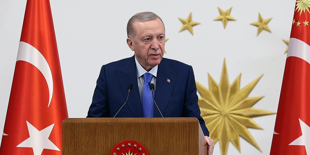Cumhurbaşkanı Erdoğan'dan düşen uçakla ilgili taziye mesajı