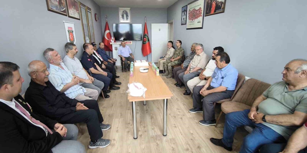 Konya'da şehit babaları ve gaziler anlamlı etkinlikte buluştu