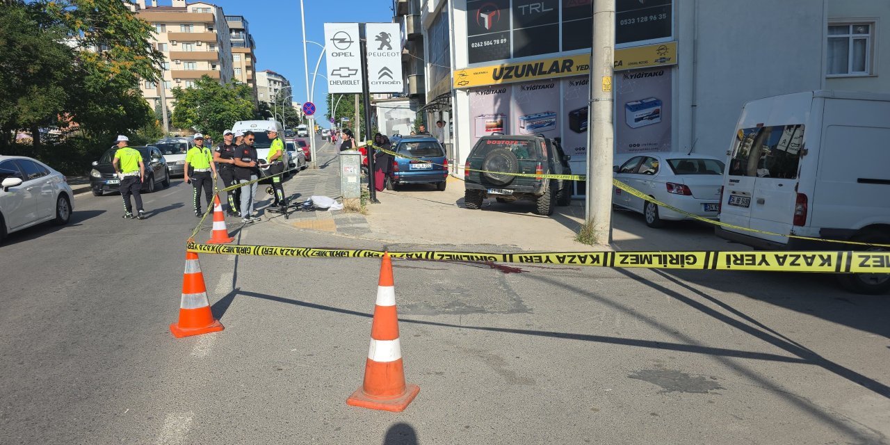 Minibüsün çarptığı bisikletli çocuk yaşamını yitirdi