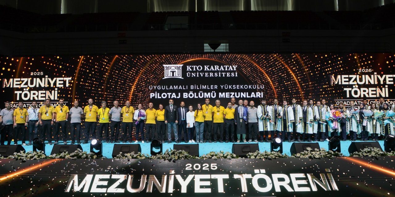 KTO Karatay Üniversitesi, 13. dönem mezunlarını coşkuyla uğurladı