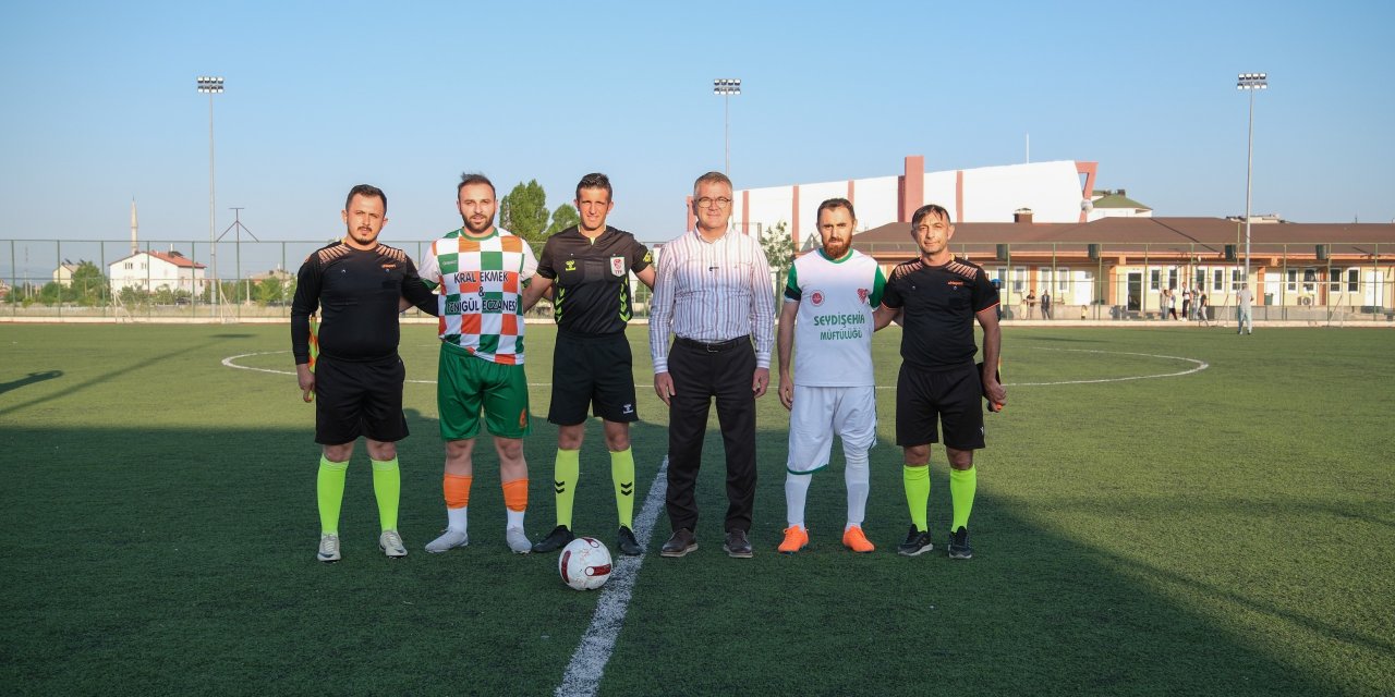 Seydişehir’de Başkanlık Futbol Turnuvası başladı