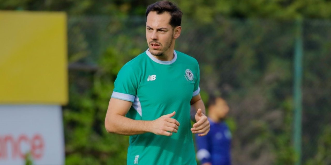 Konyasporlu Yasir o takımın kapısından döndü!