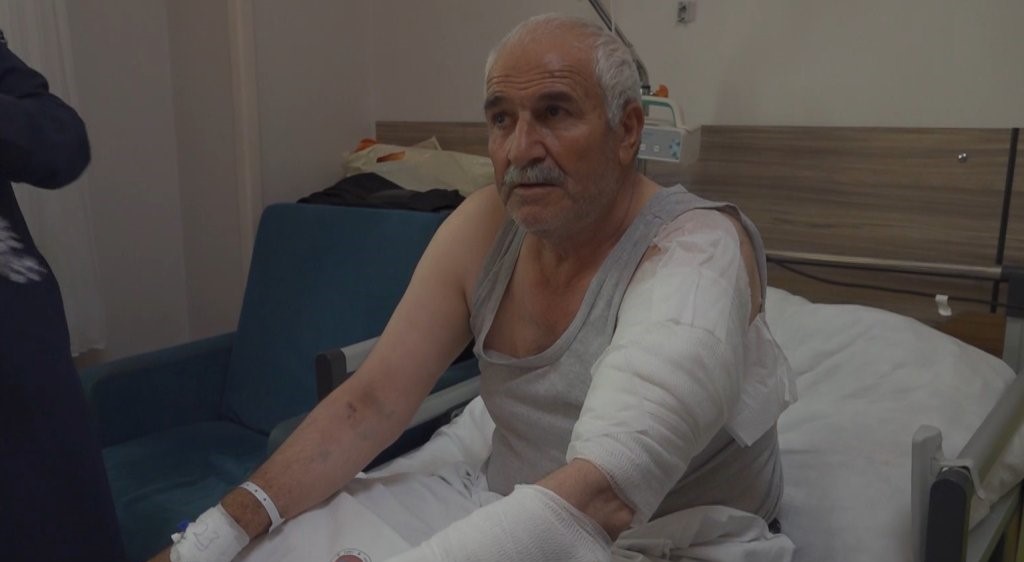 Ot biçen vatandaşa kurt saldırdı!