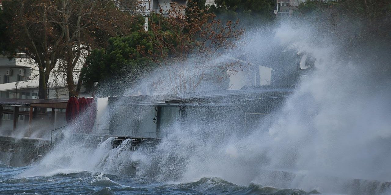 Meteoroloji'den 2 bölgeye son dakika uyarısı! Vatandaşlara peş peşe çağrı