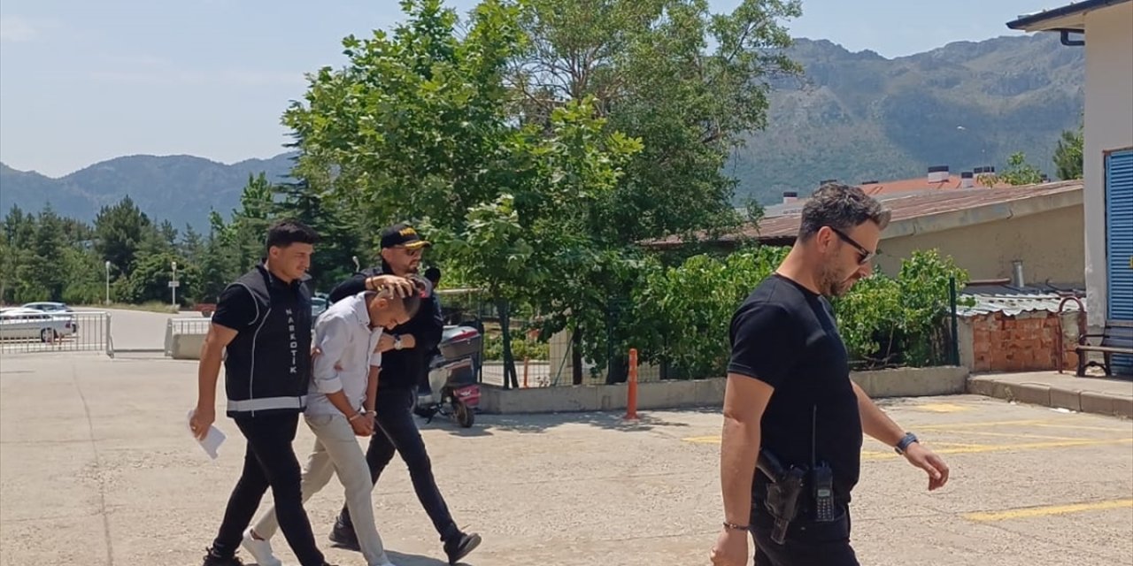 Konya'da uyuşturucu operasyonu!