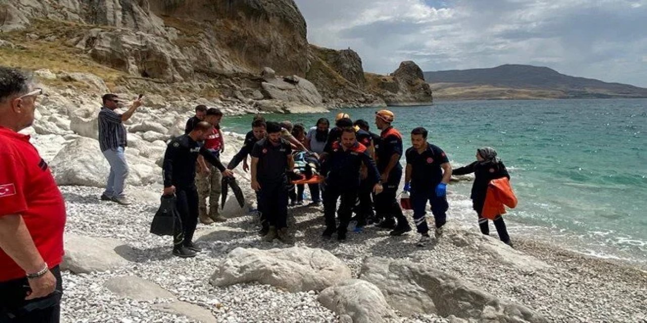 Serinlemek için göle giren genç boğuldu