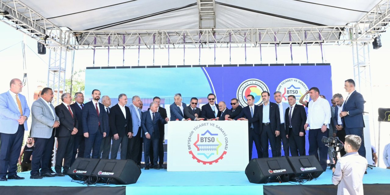 Konya'da TSO hizmet binası temel atma törenini gerçekleştirildi