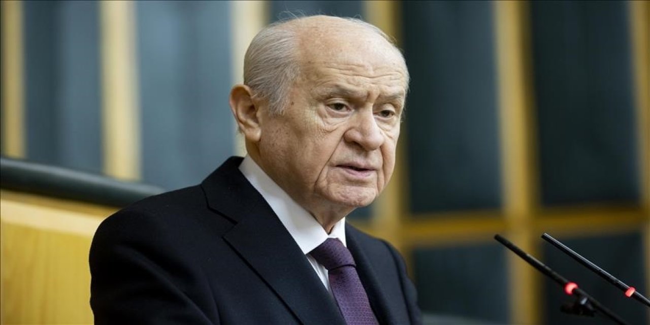Devlet Bahçeli: Hayırdır Özgür Bey darbe mi düşünüyorsun?