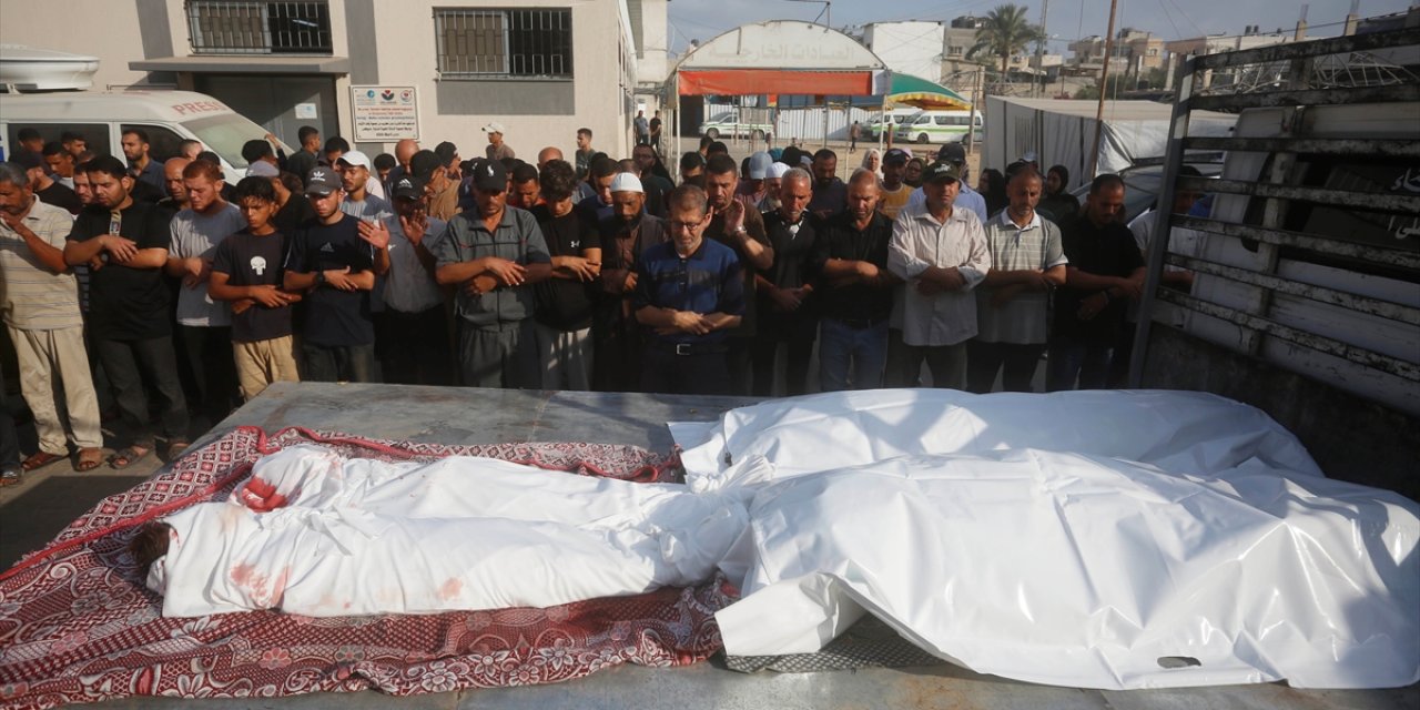 Gazze’de can kaybı 57 bin 882’ye yükseldi