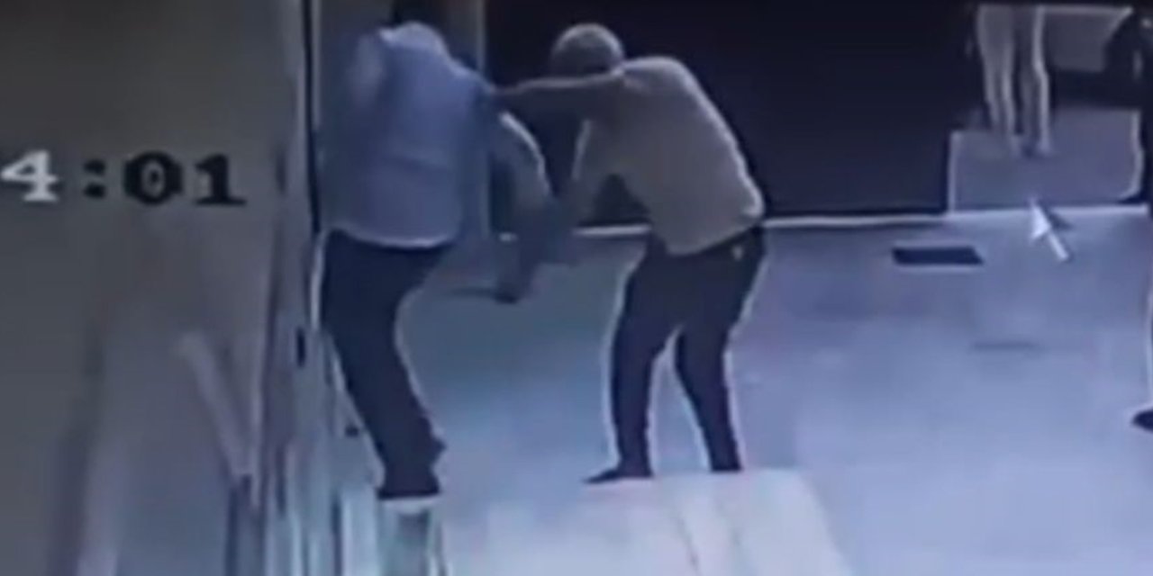 Cami müezzini bıçaklandı