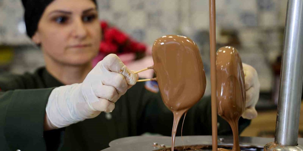 Bu dondurmanın kilosu bin lira