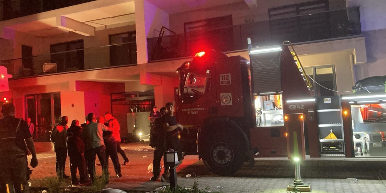 Korkutan yangın: 3 kişi öldü, 20 kişi dumandan etkilendi