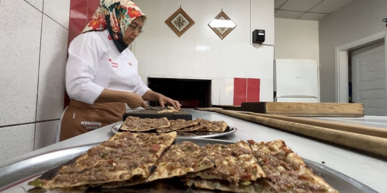 Konya’da etliekmeğe kadın eli