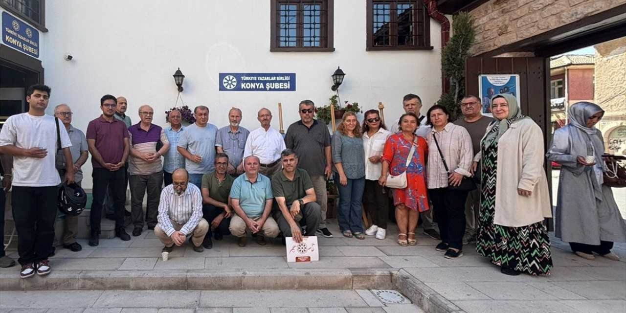 Yazar Zeki Oğuz, Konya'da anıldı
