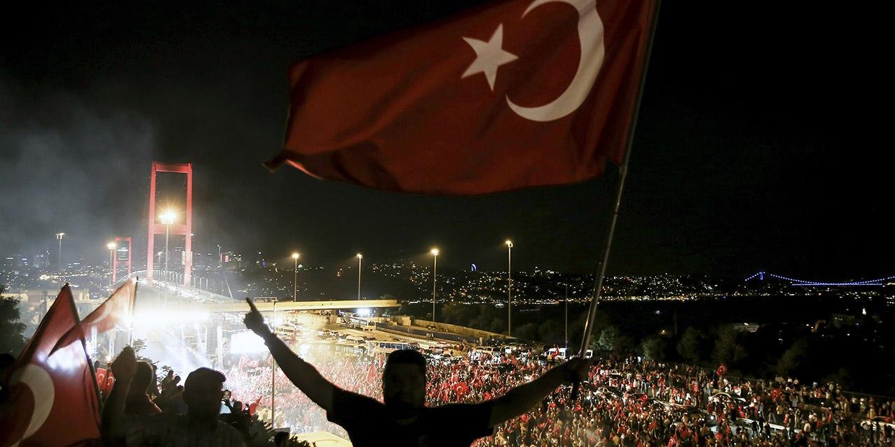 "En Uzun Gece" destanı ilk kez sahnelenecek