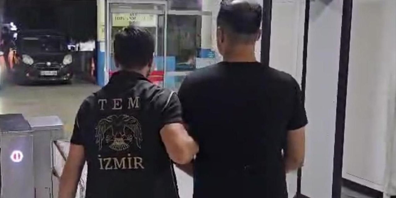 İzmir merkezli FETÖ operasyonunda gözaltı sayısı 252'ye yükseldi