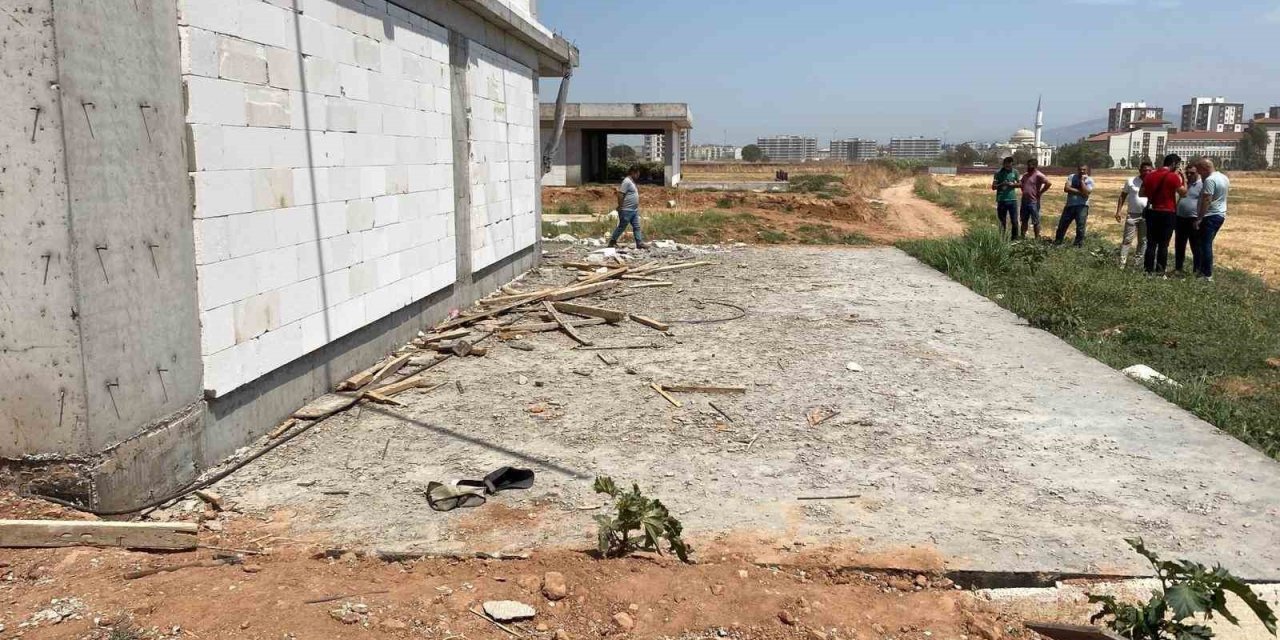 Çalıştığı inşaatın 8’inci katından düştü, kurtarılamadı