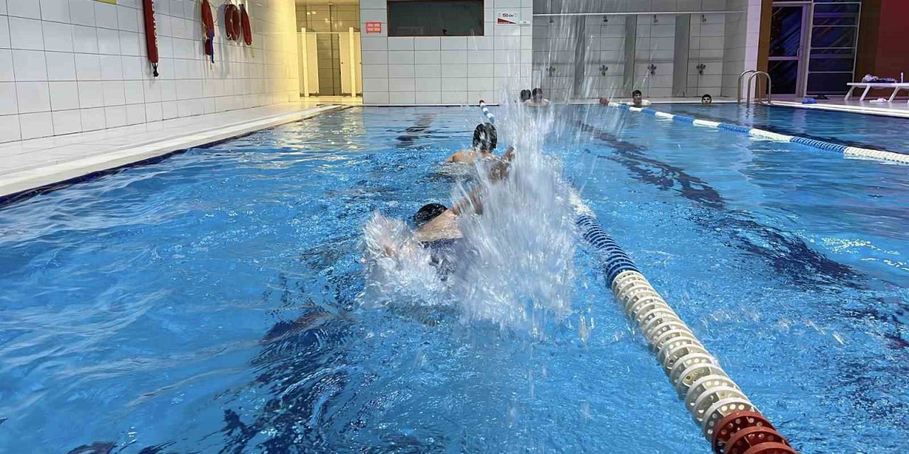 Havuzlardaki enfeksiyon tehlikesine dikkat