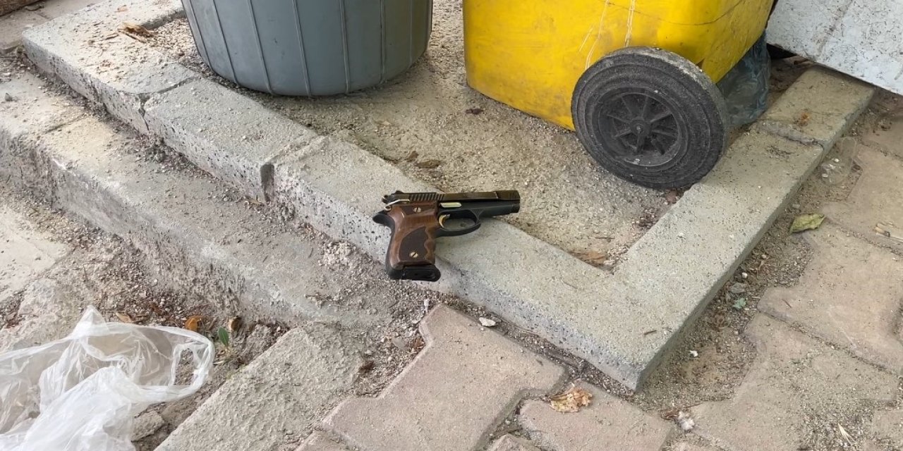 Konya'da çocuklar çöpte buldu, ekipler harekete geçti