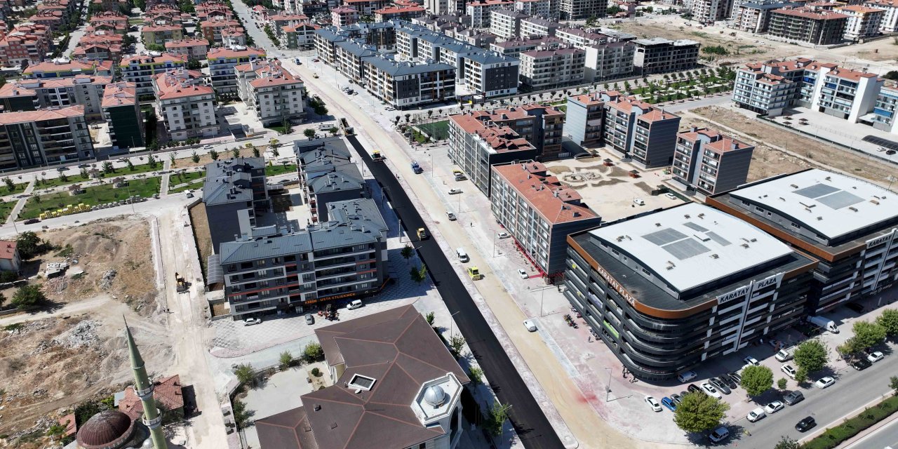 Konya'nın merkez ilçesinde yol ve asfalt seferberliği